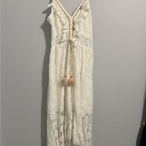 Elegant Lace Midi Dress in Cream